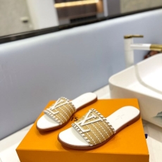 Louis Vuitton Sandals